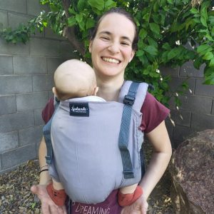 7 Onbuhimo Carriers For Stylish Moms That Steal Hearts (2024)