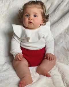 32 Cute Baby First Christmas Outfit Ideas For 2025