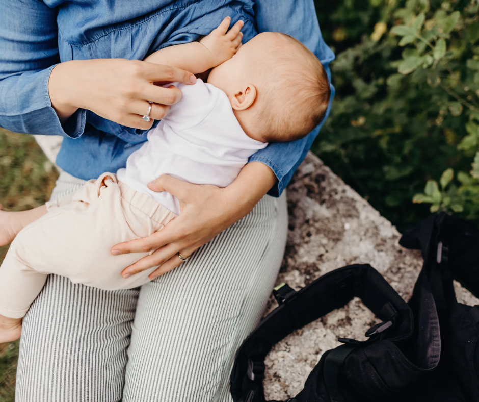 hands-free nursing on the go